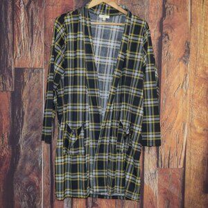 me & u me&u  Women's Sz 2X Black Gold Plaid CARDIGAN Duster -EXCELLENT CONDITION